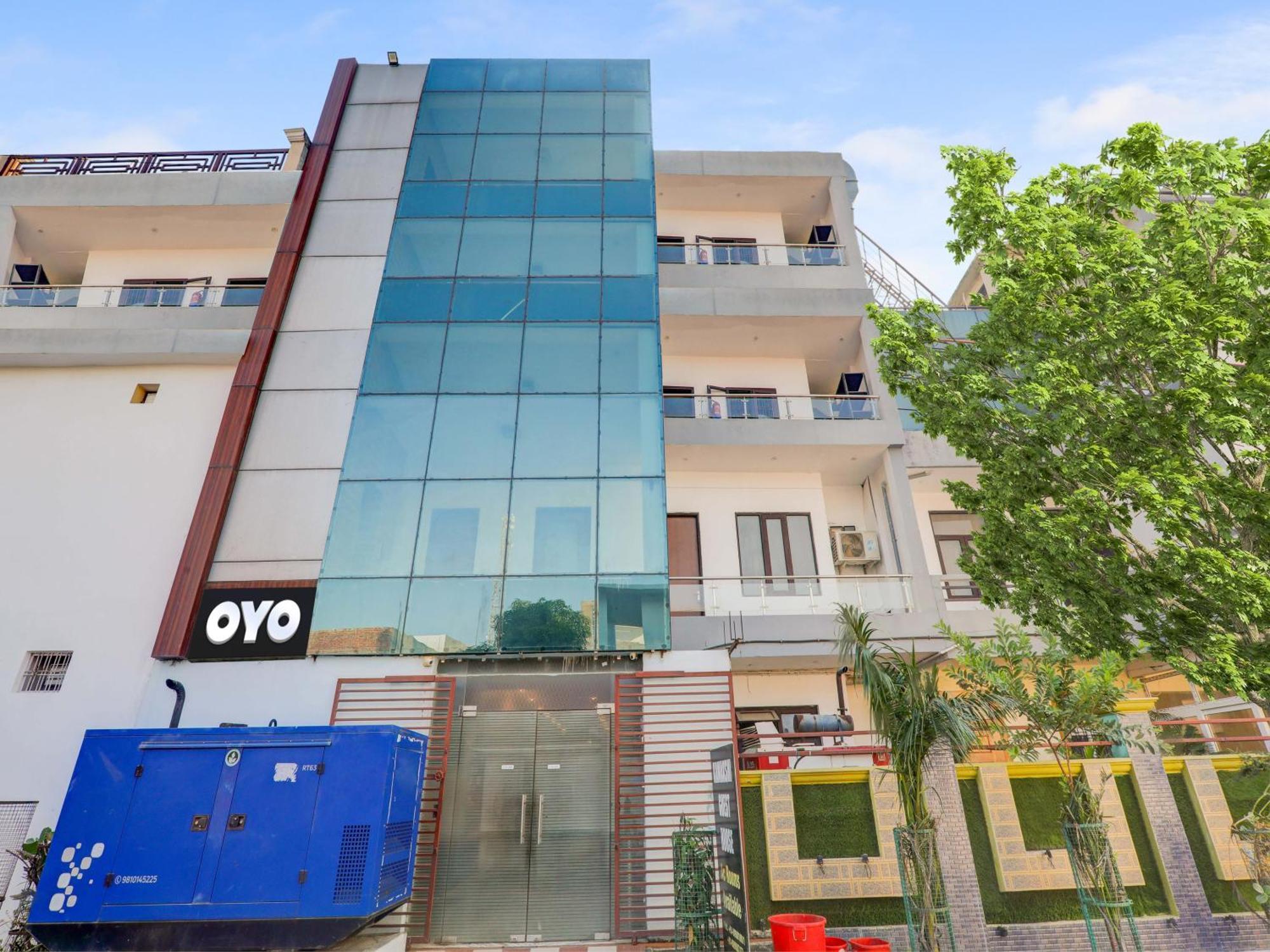 Super Collection O Kiara Guest House Лакнау Екстериор снимка